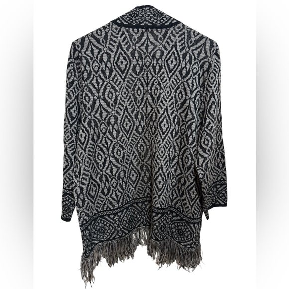 Ruby Rd. Aztec pattern cardigan size petite medium - Picture 2 of 6